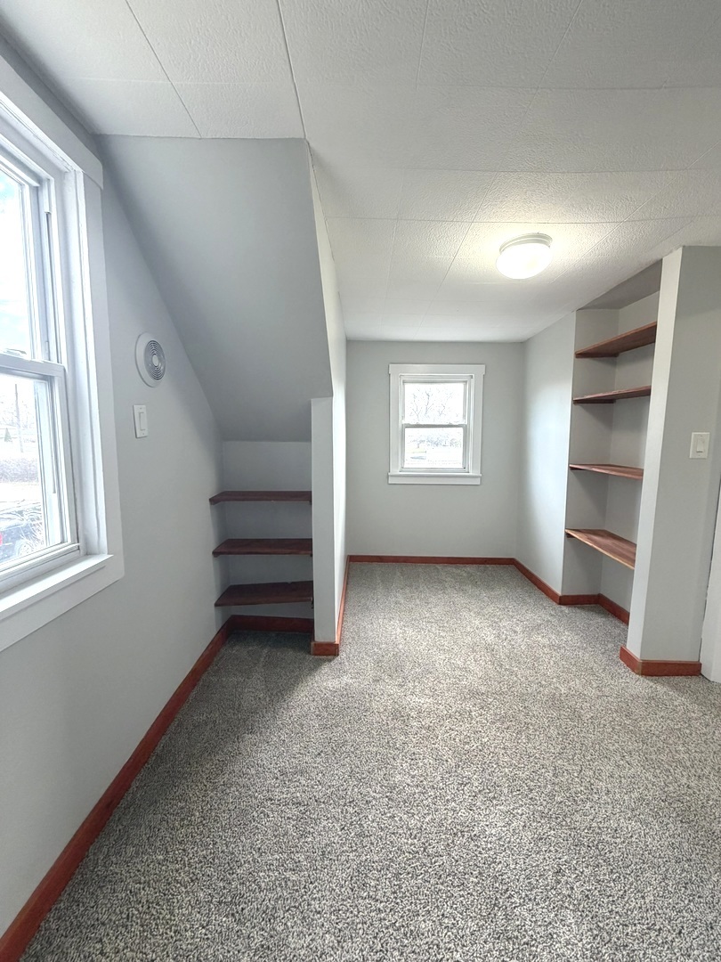 2209 Douglas Avenue Property Photo 22