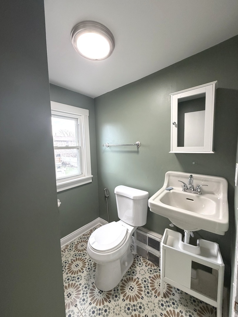 2209 Douglas Avenue Property Photo 25