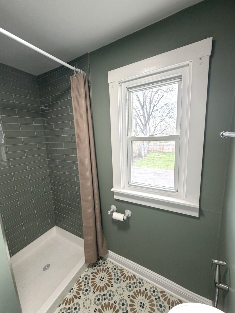 2209 Douglas Avenue Property Photo 26