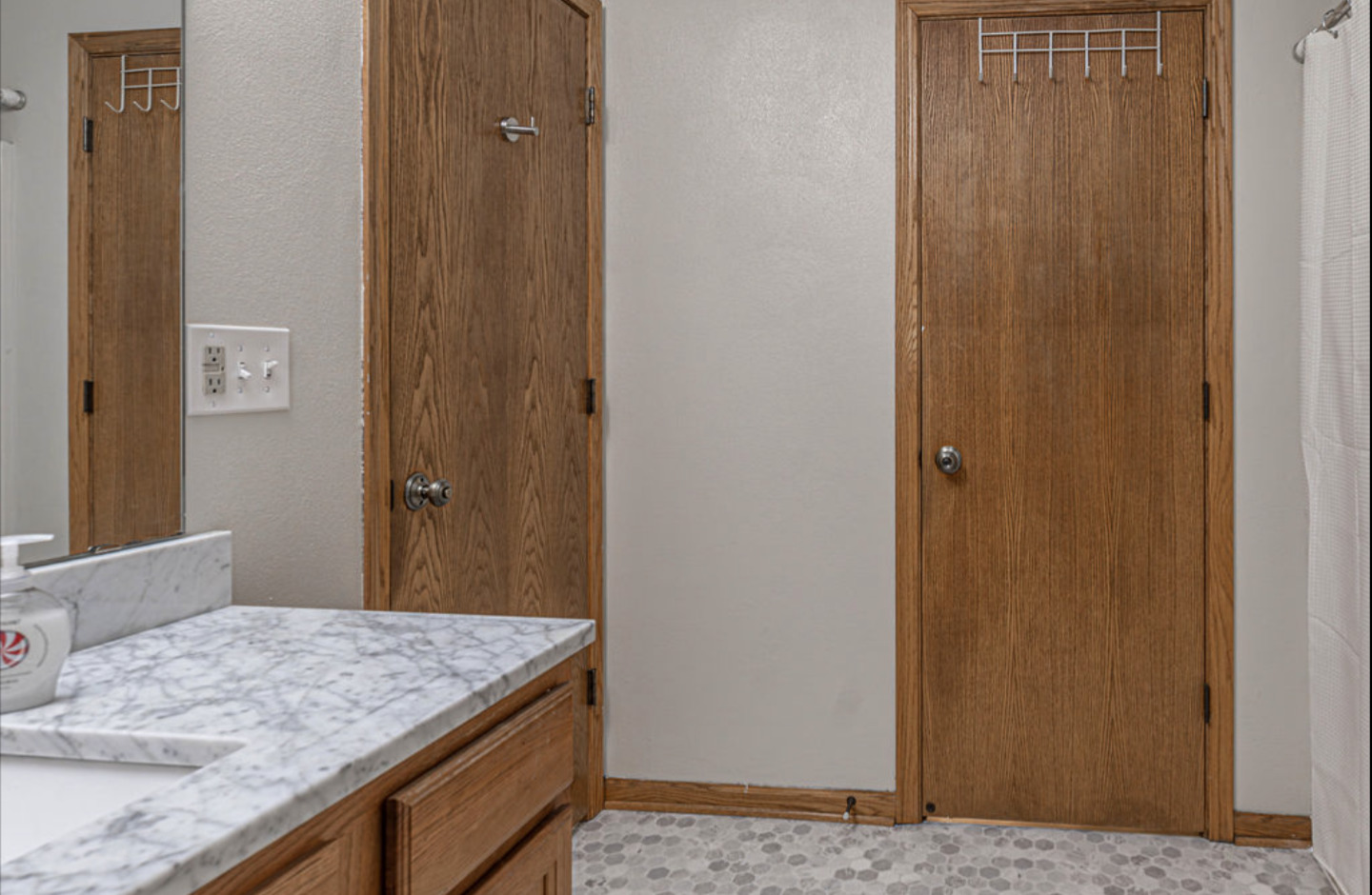 12399 Barberry Drive Property Photo 20