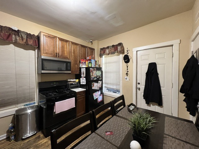 956 N Central Park Avenue Property Photo 13
