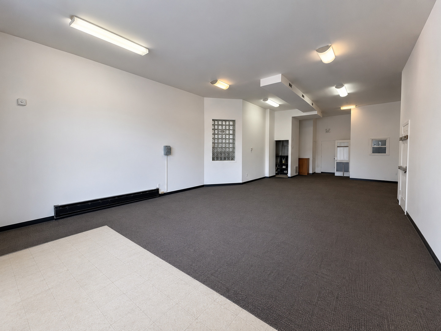 956 N Central Park Avenue Property Photo 19