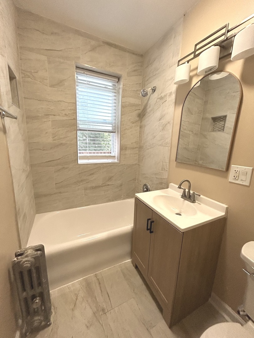 221 E 78th Street 2 Property Photo 8