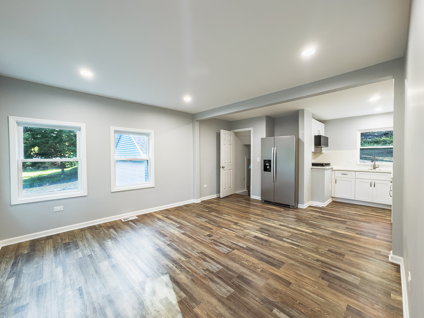 814 Caton Street Property Photo 2