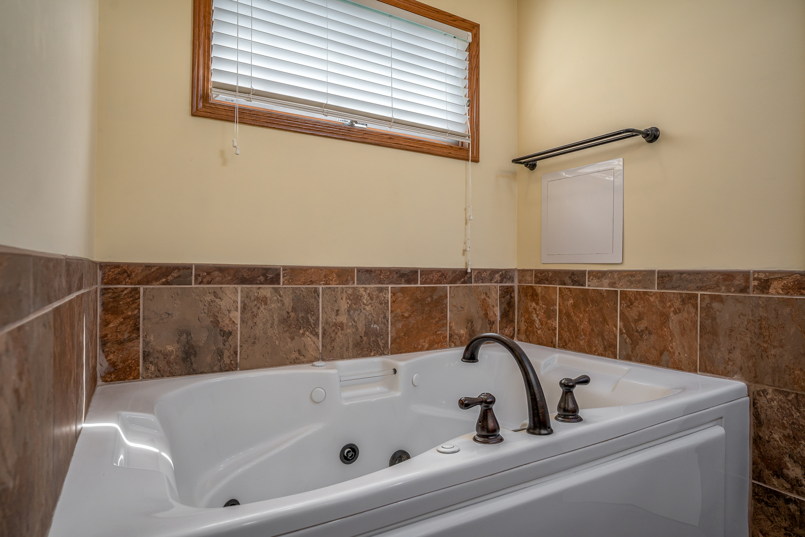 1113 28th Avenue Property Photo 17