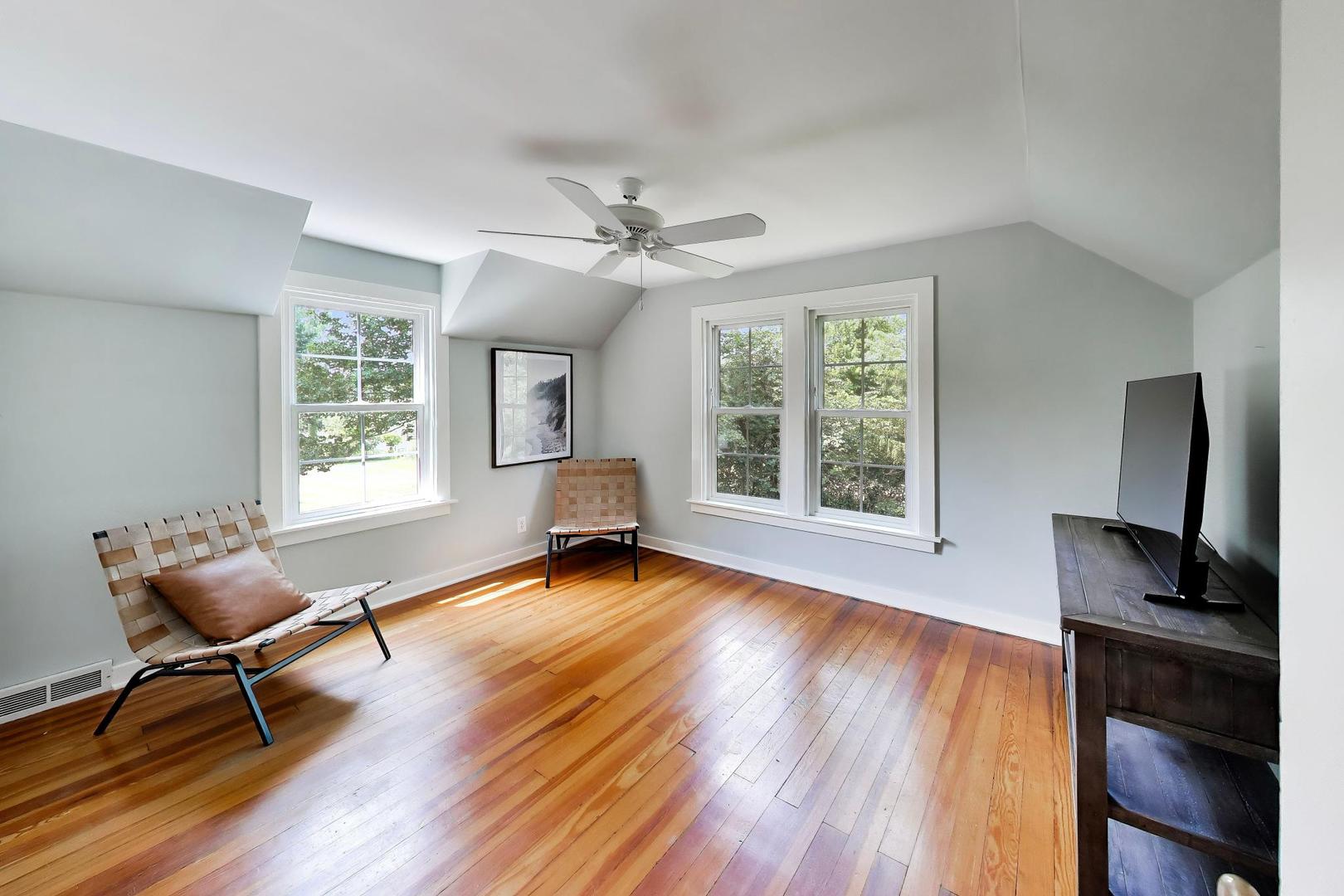 8105 Bull Valley Road Property Photo 25