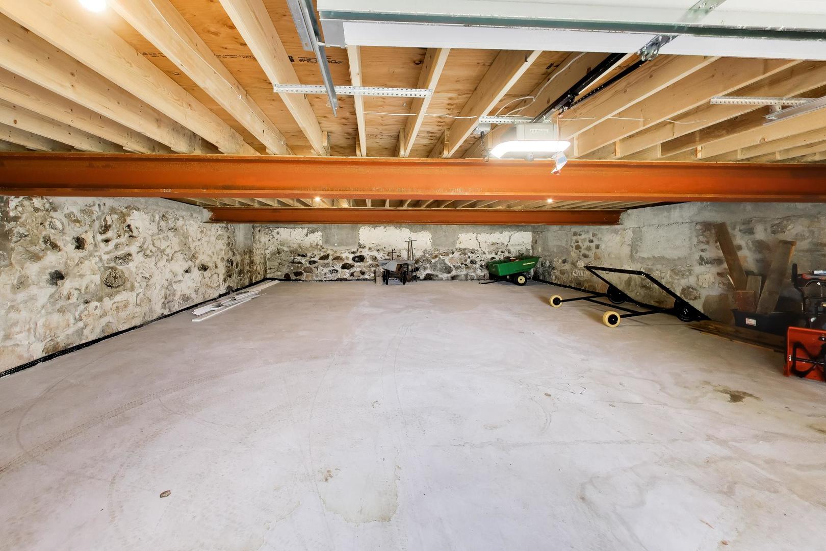 8105 Bull Valley Road Property Photo 42