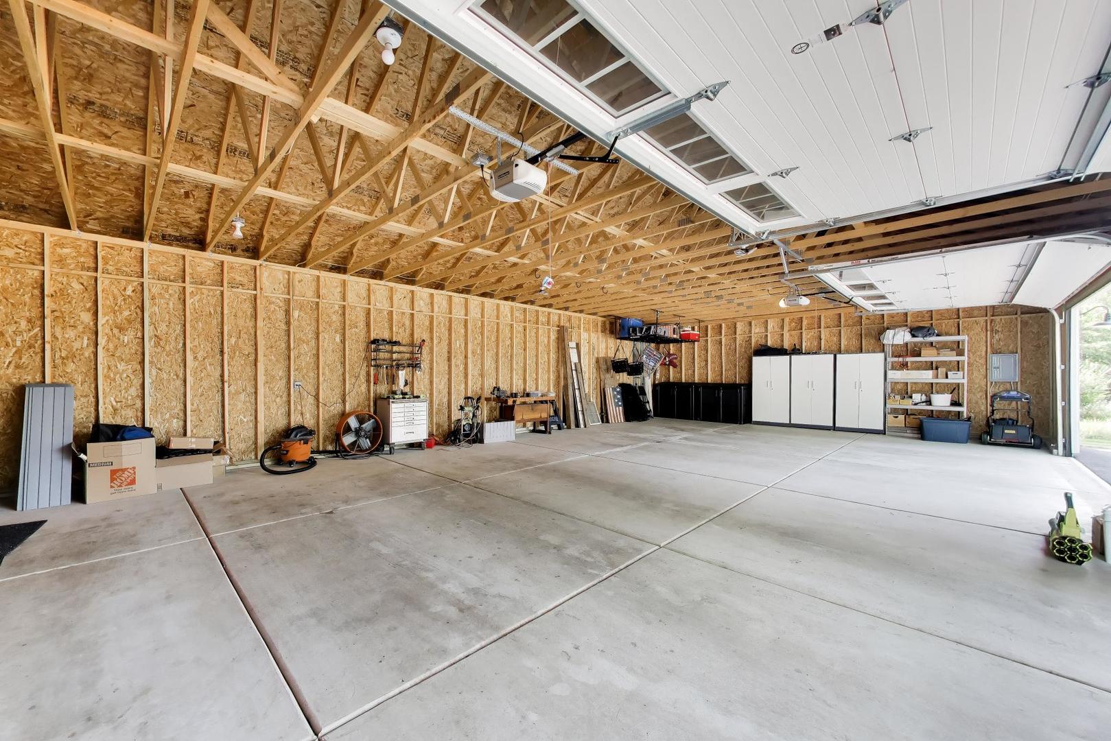 8105 Bull Valley Road Property Photo 44