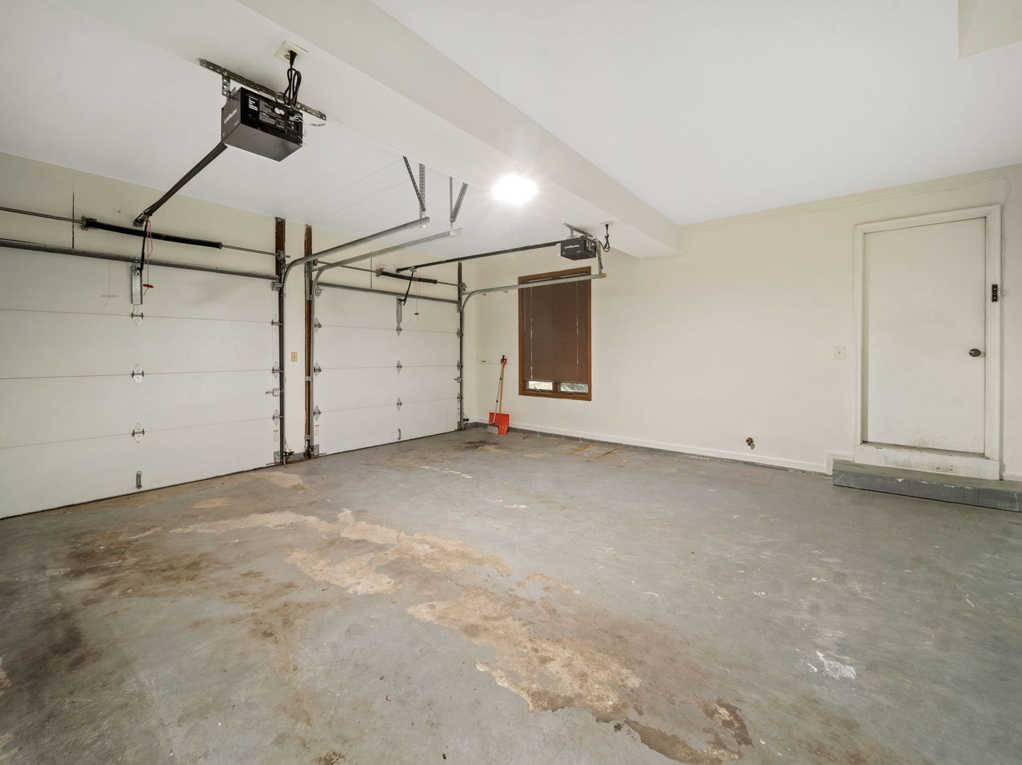 11103 Regency Drive 11103 Property Photo 22