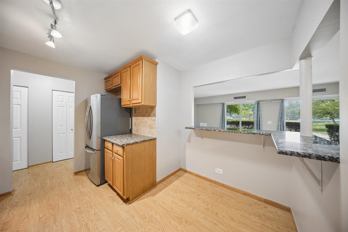 1405 E Central Road 118c Property Photo 10