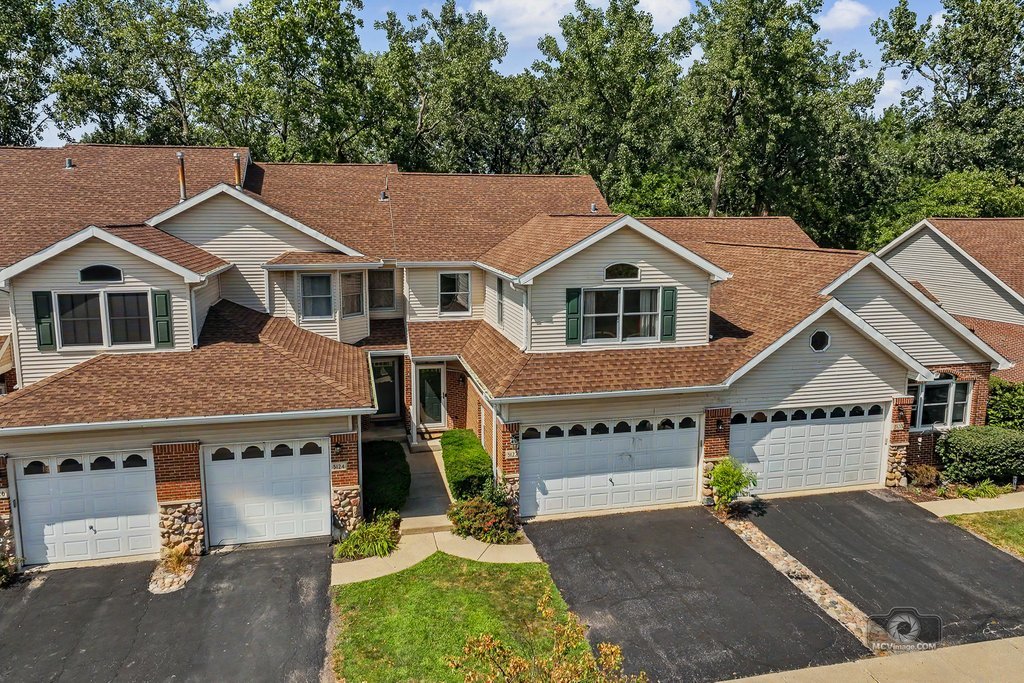 5122 Tomcin Trail Property Photo 4