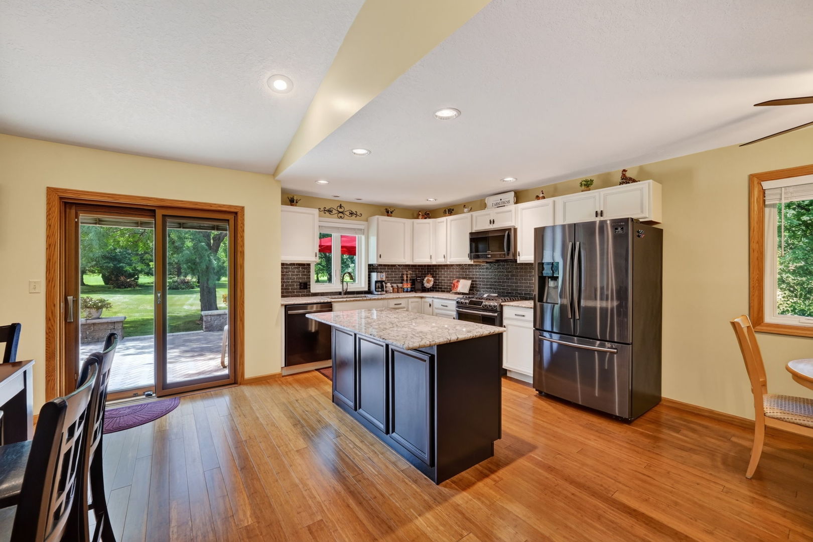 10293 E Hickory Ridge Drive Property Photo 7