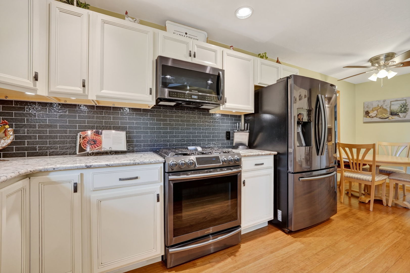 10293 E Hickory Ridge Drive Property Photo 8