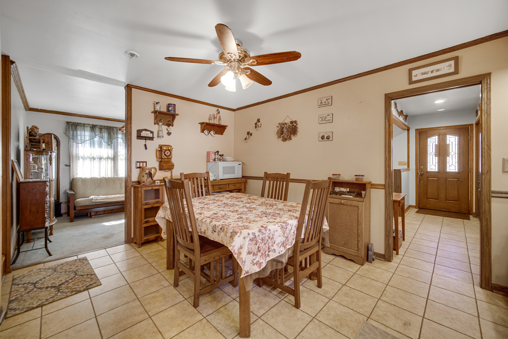 10013 W Lyndale Avenue Property Photo 7