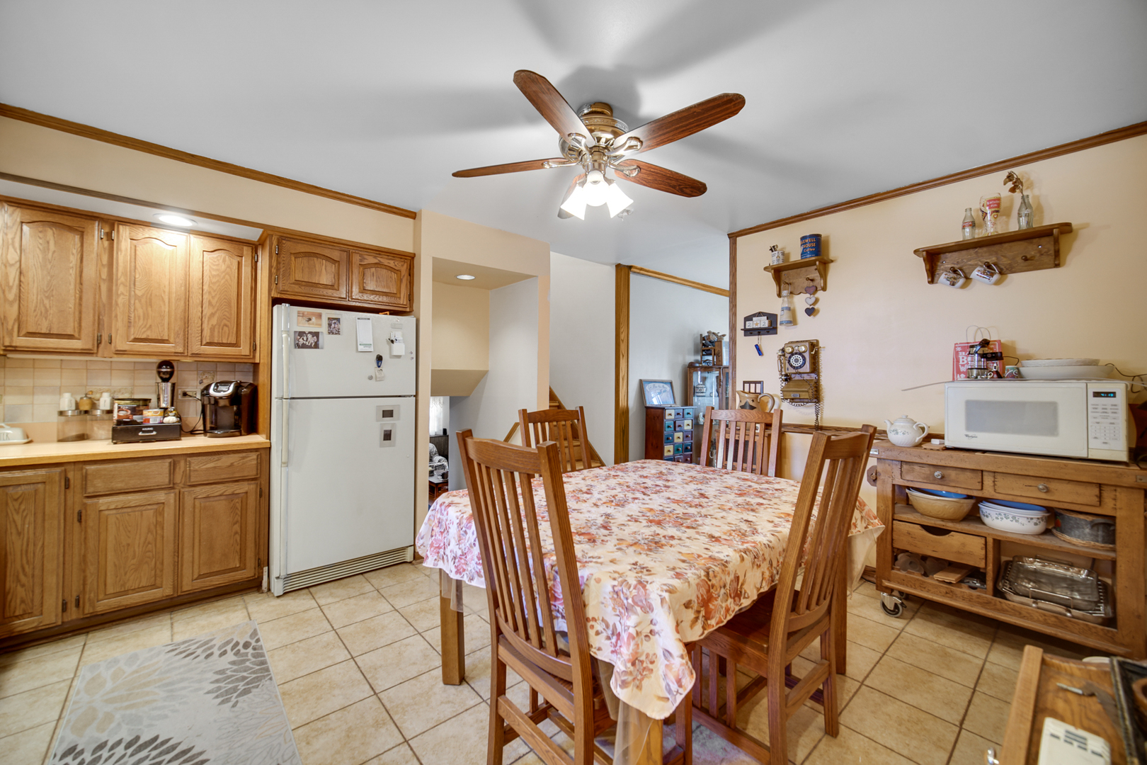 10013 W Lyndale Avenue Property Photo 9