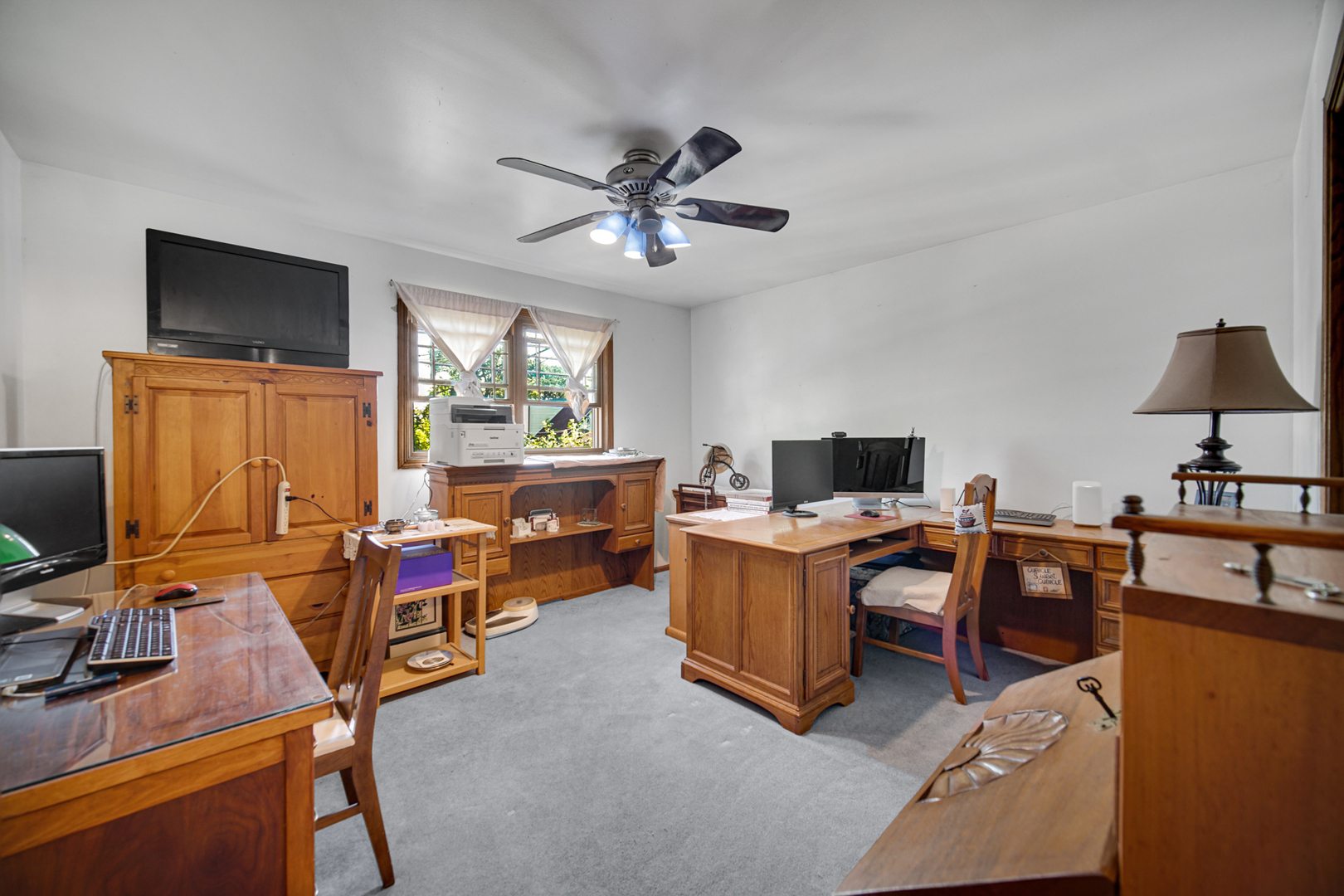 10013 W Lyndale Avenue Property Photo 15