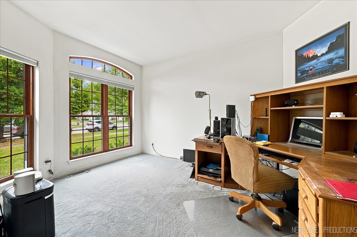 473 Barnaby Drive Property Photo 12