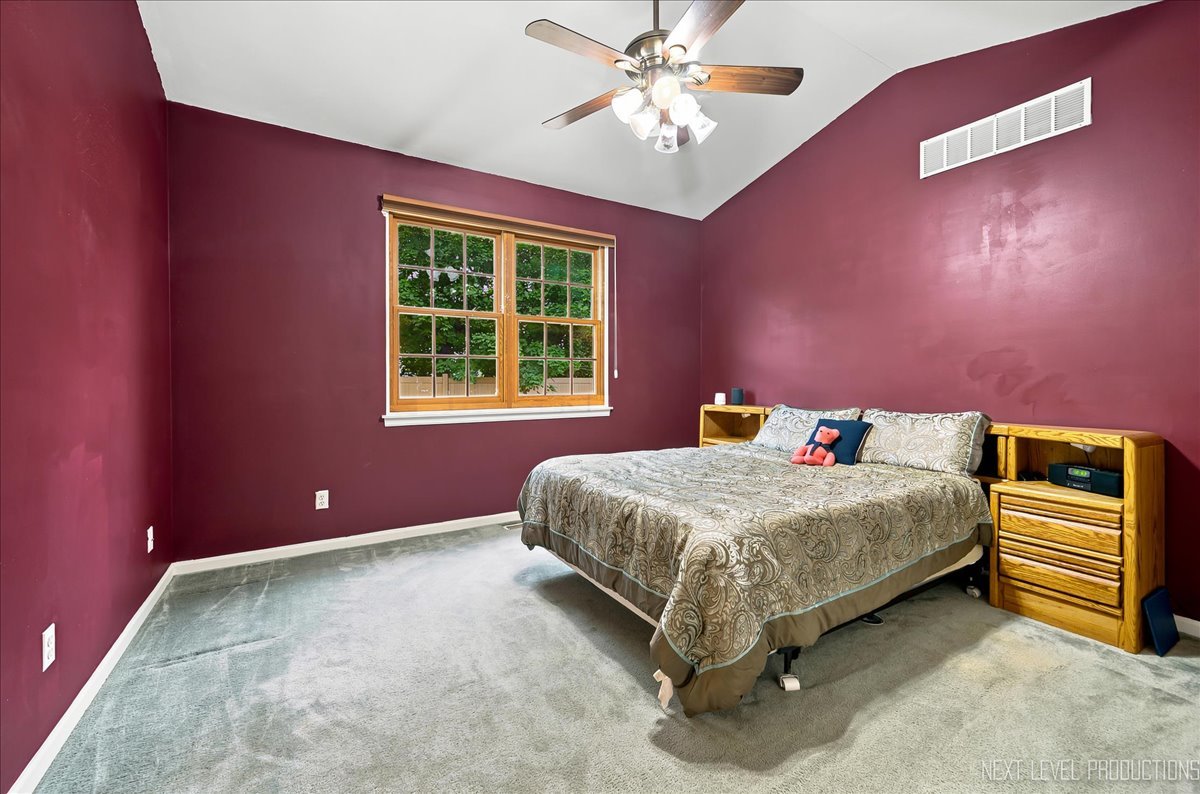 473 Barnaby Drive Property Photo 16
