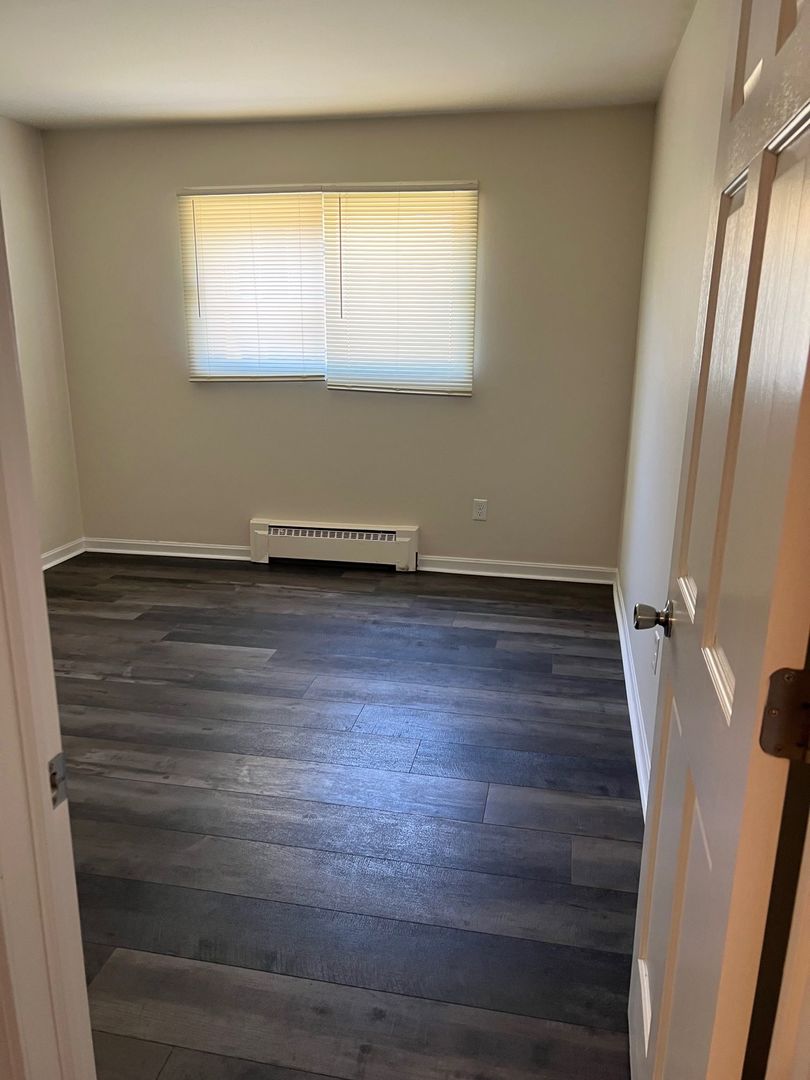 196 Flintridge Drive Property Photo 11