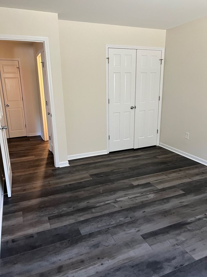196 Flintridge Drive Property Photo 12