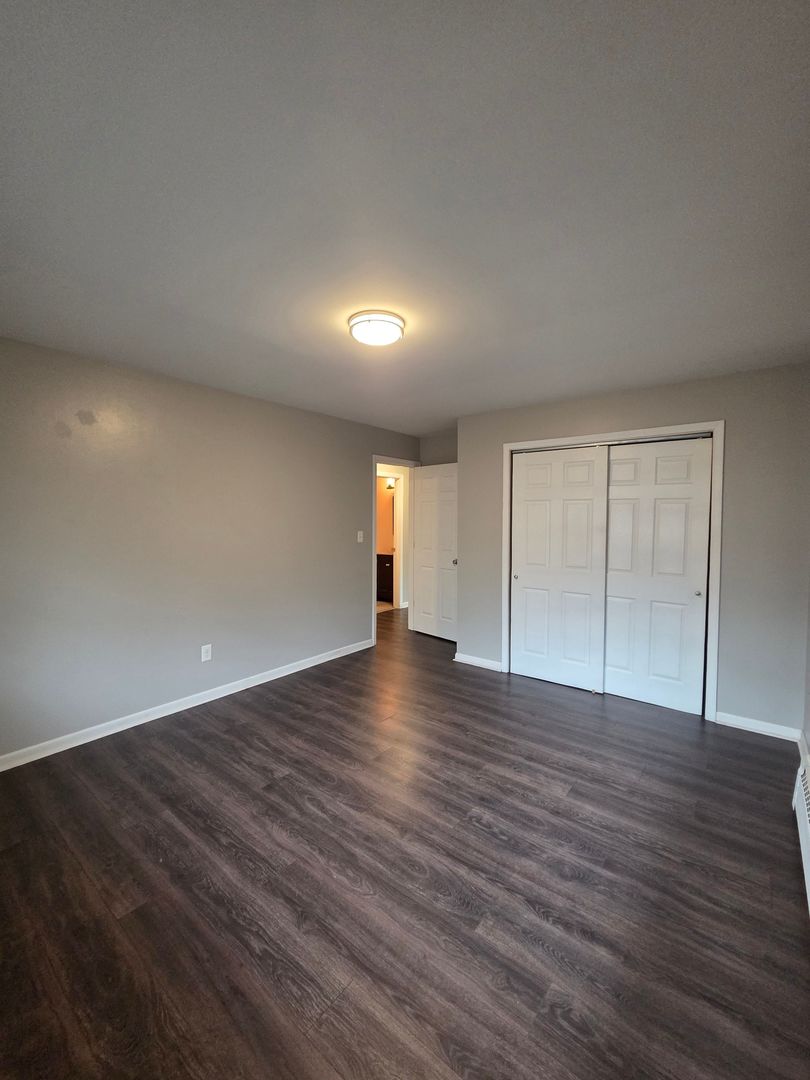196 Flintridge Drive Property Photo 18