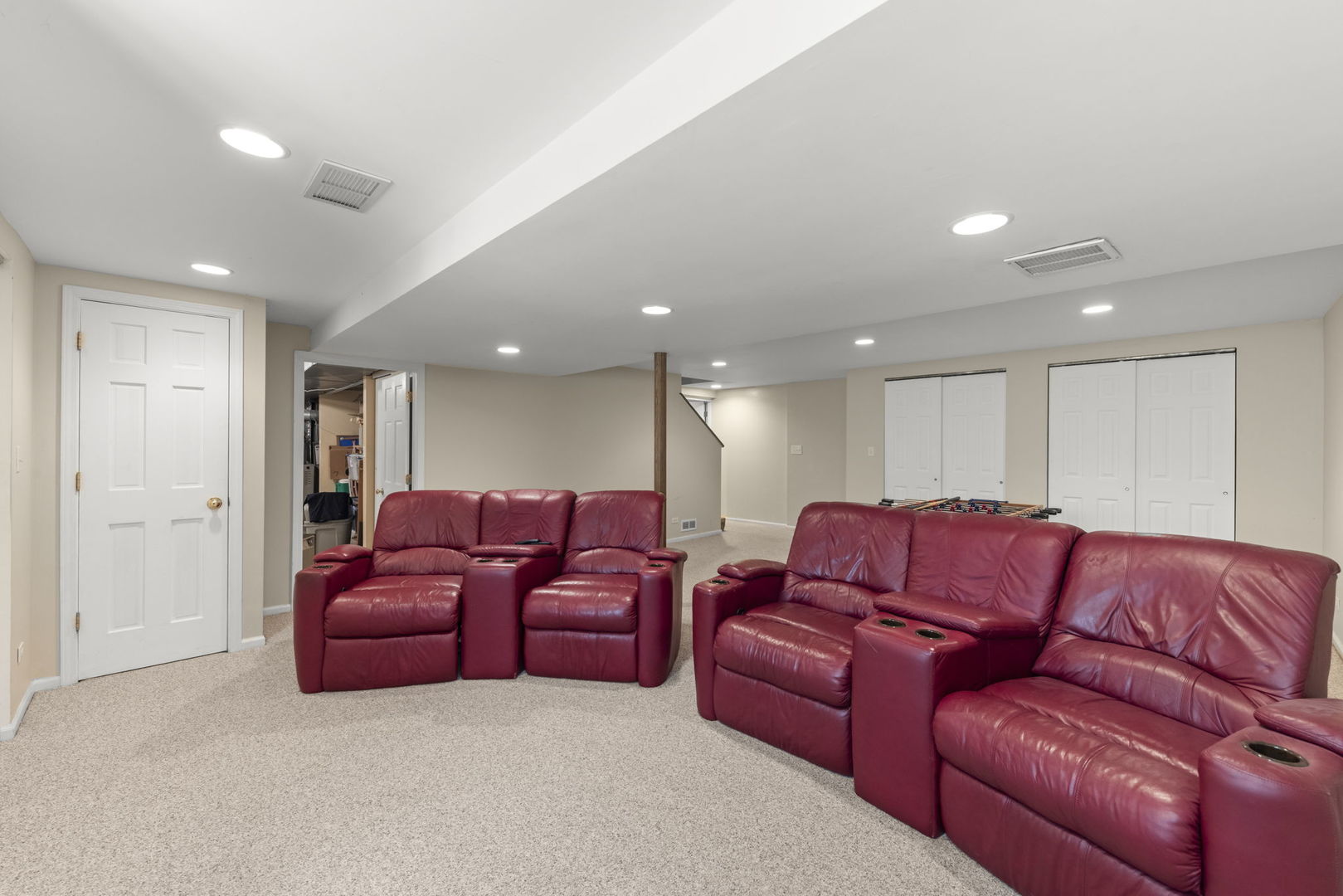 228 Winslow Court Property Photo 23