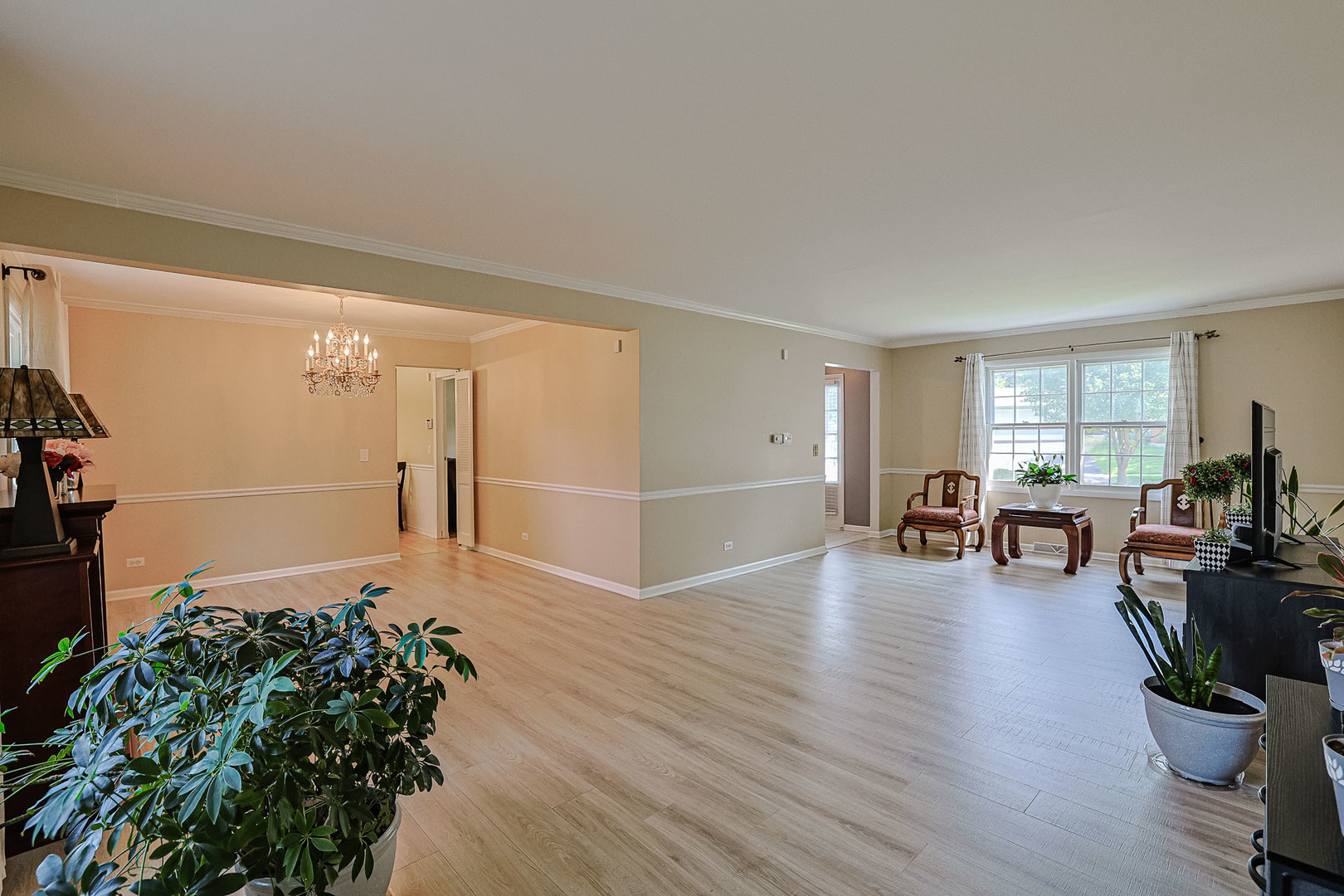 6104 Westgate Court Property Photo 7