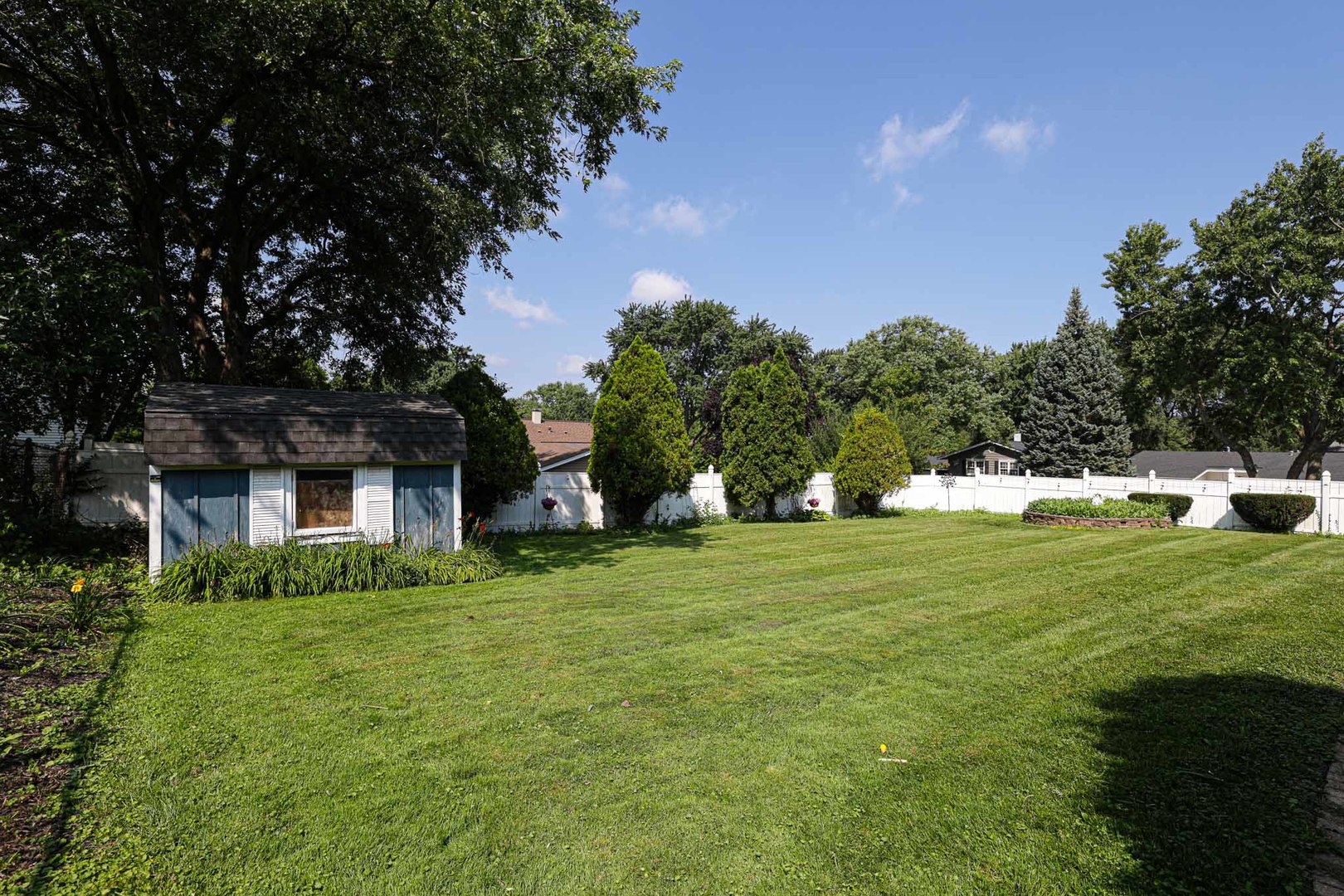 6104 Westgate Court Property Photo 32