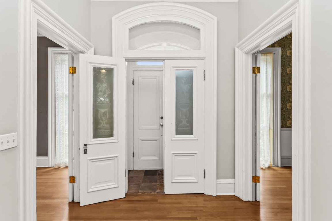 1411 Maple Avenue Property Photo 2