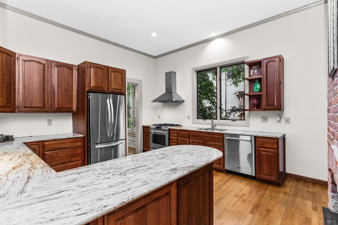 1411 Maple Avenue Property Photo 14