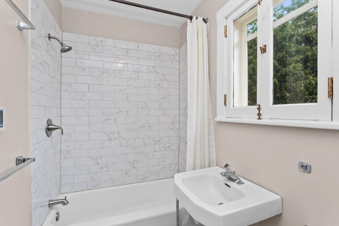 1411 Maple Avenue Property Photo 38