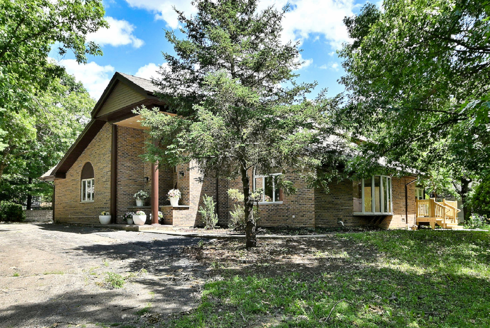 8951 W 99th Street Property Photo 3