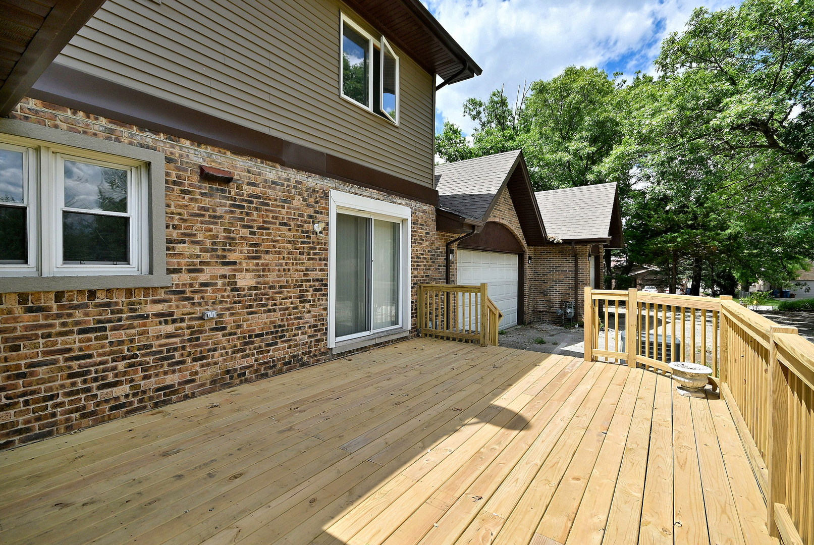 8951 W 99th Street Property Photo 4