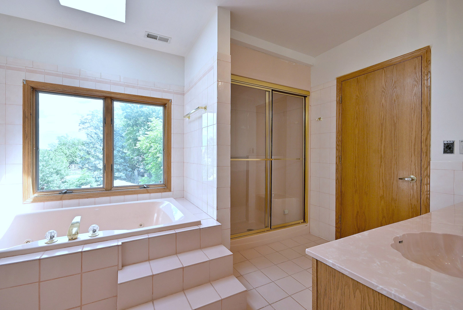 8951 W 99th Street Property Photo 31