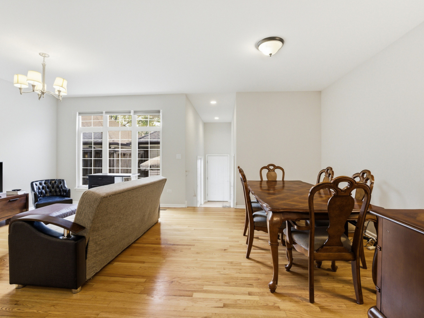 4243 Linden Tree Lane Property Photo 9