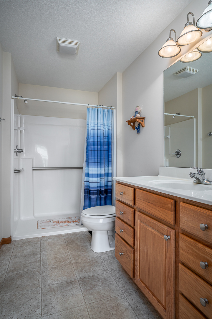 5406 Villa Court Property Photo 11