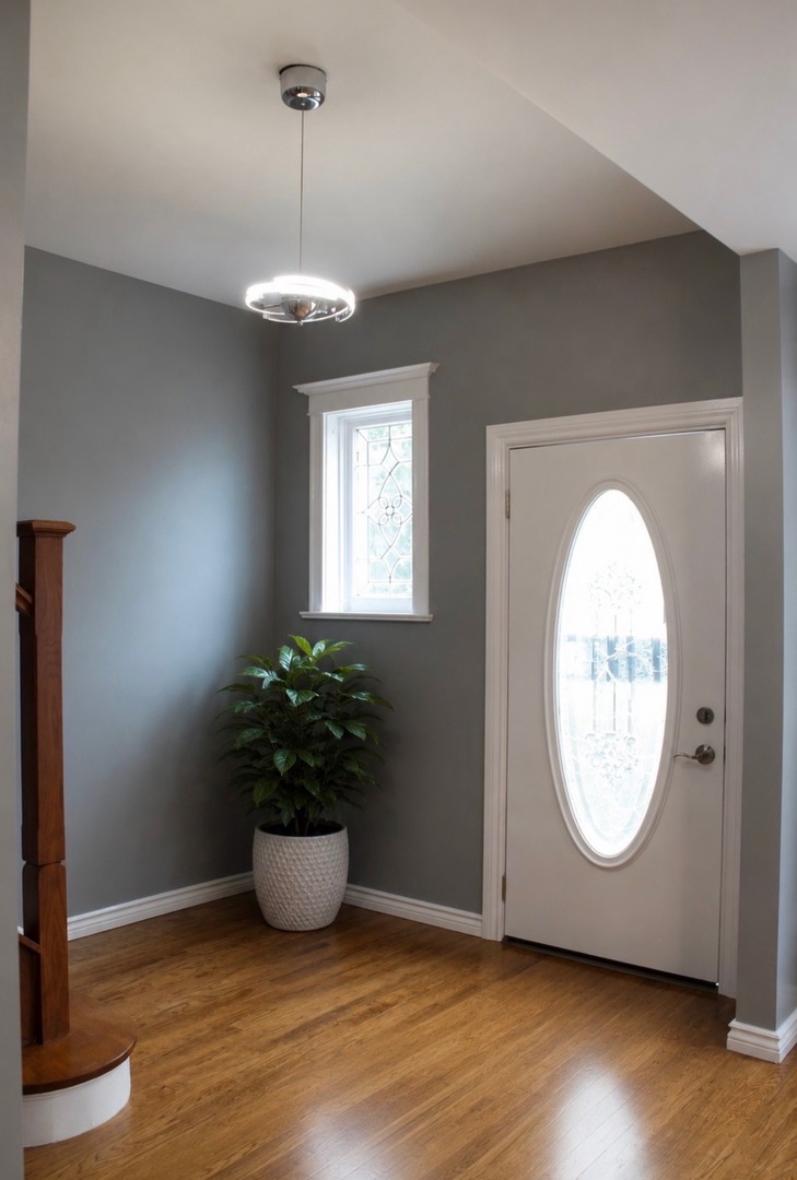 6934 S Eberhart Avenue Property Photo 3
