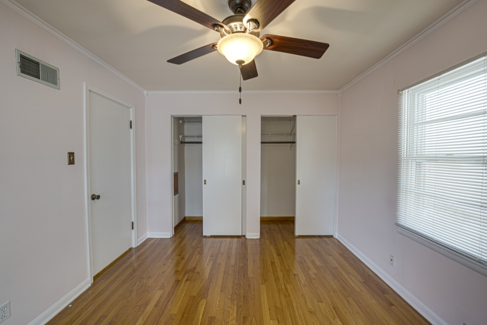 1132 N Main Street Property Photo 16