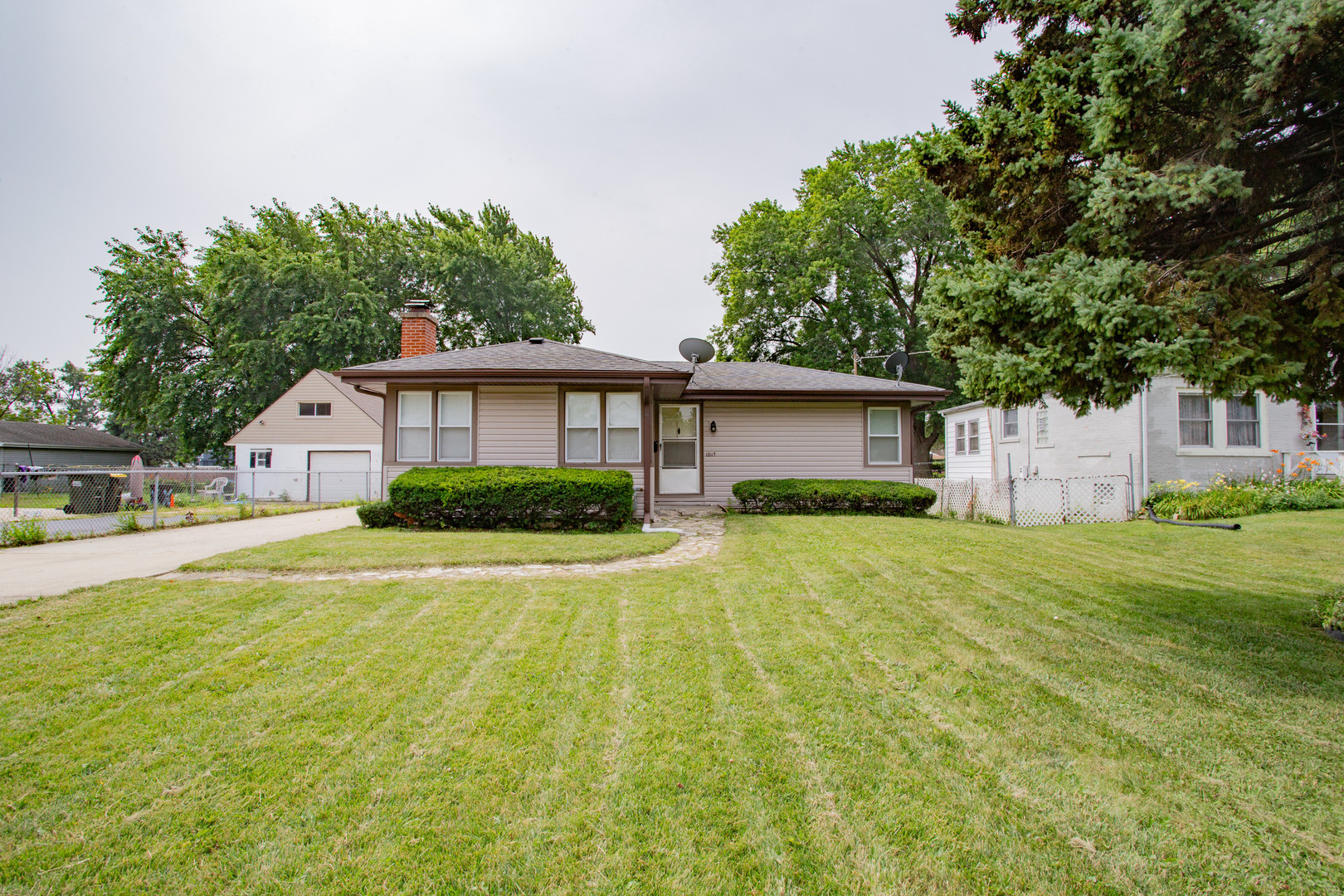 10113 McLean Avenue Property Photo 1