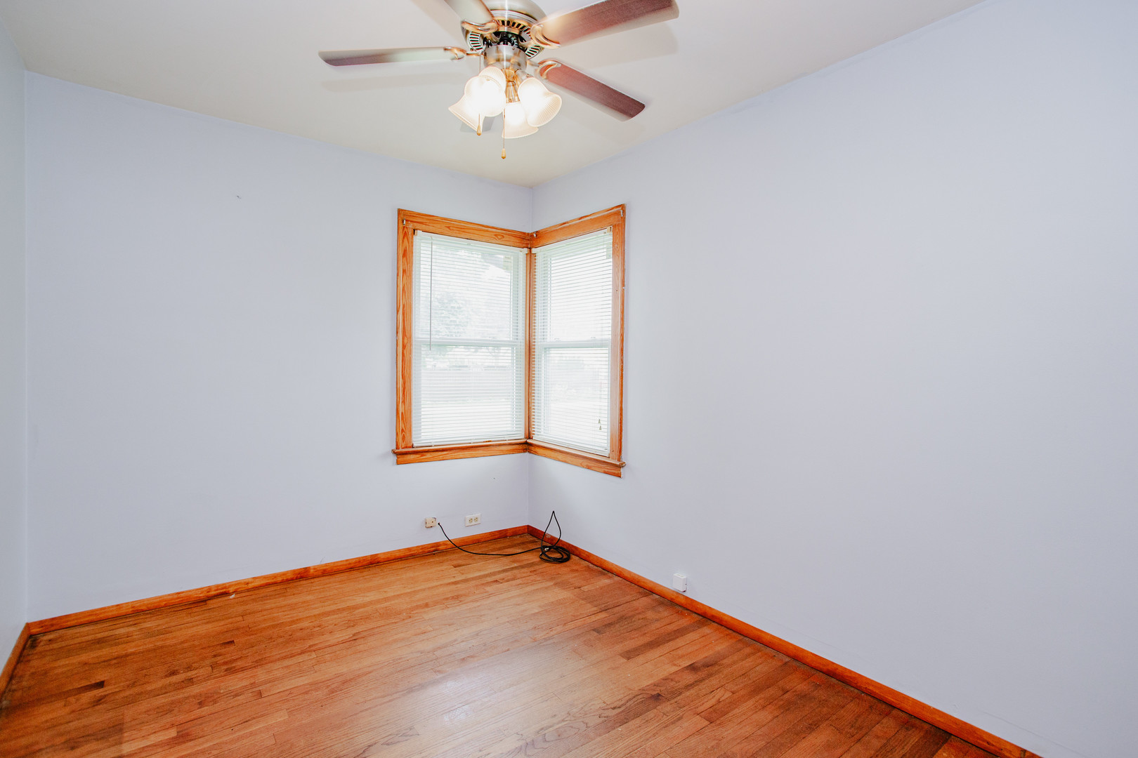 10113 Mclean Avenue Property Photo 15