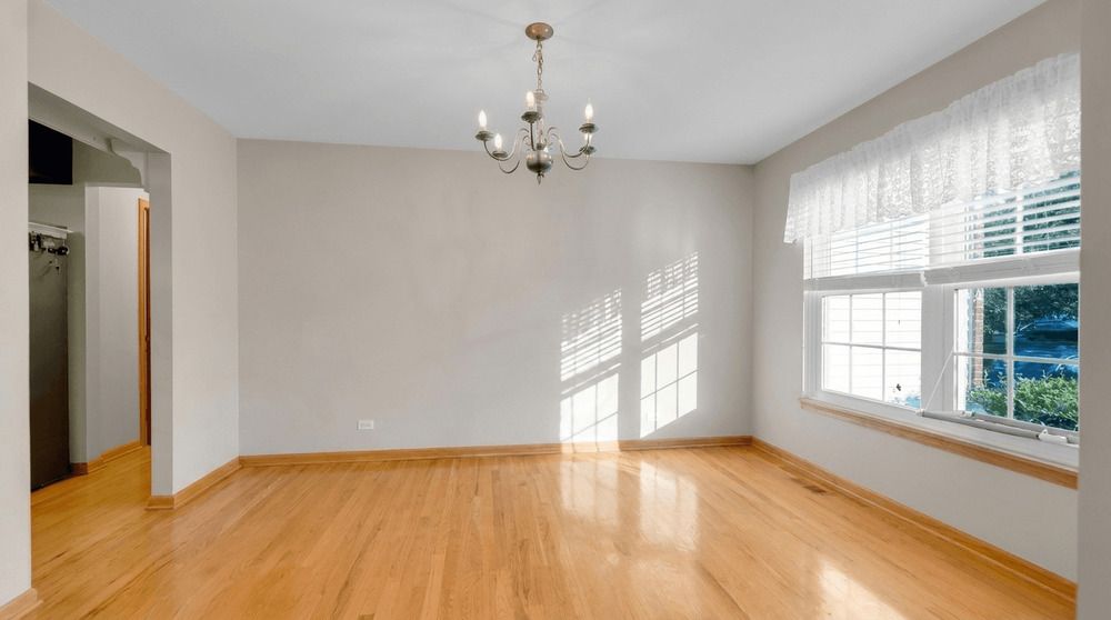 2304 Tremont Avenue Property Photo 11