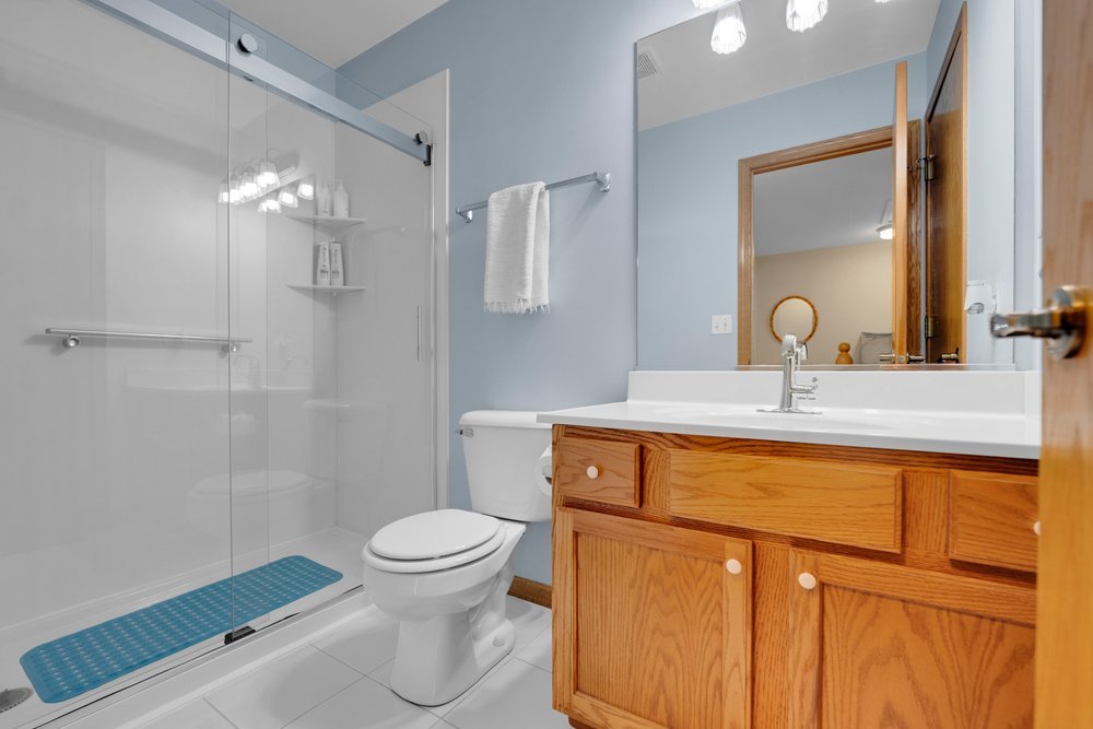 2304 Tremont Avenue Property Photo 19
