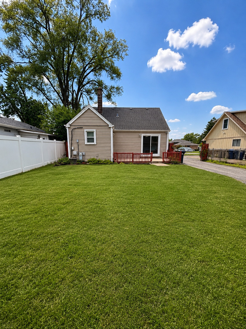 7304 W 113th Place Property Photo 19