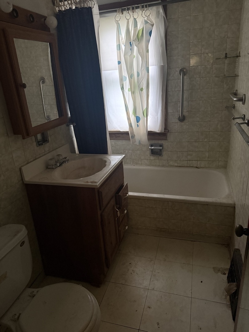 12711728 Property Photo 3