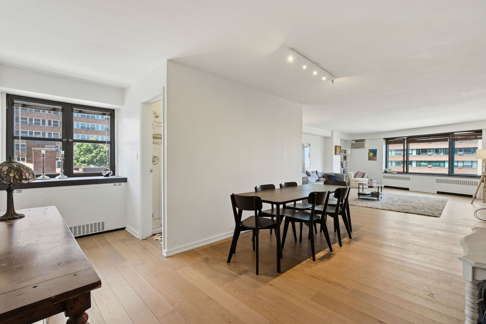 3100 N Lake Shore Drive 601 Property Photo 6