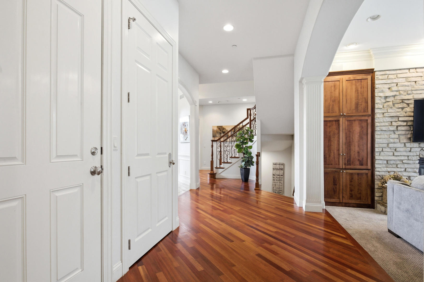 1501 Ridgefield Drive Property Photo 27