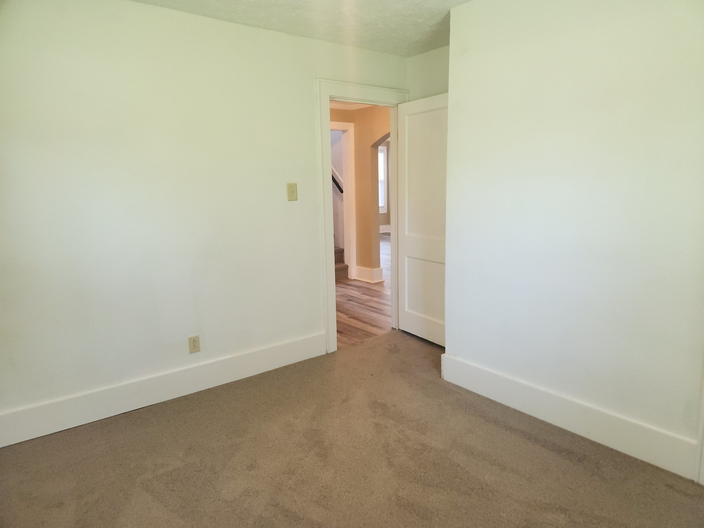 1111 New Street Property Photo 22
