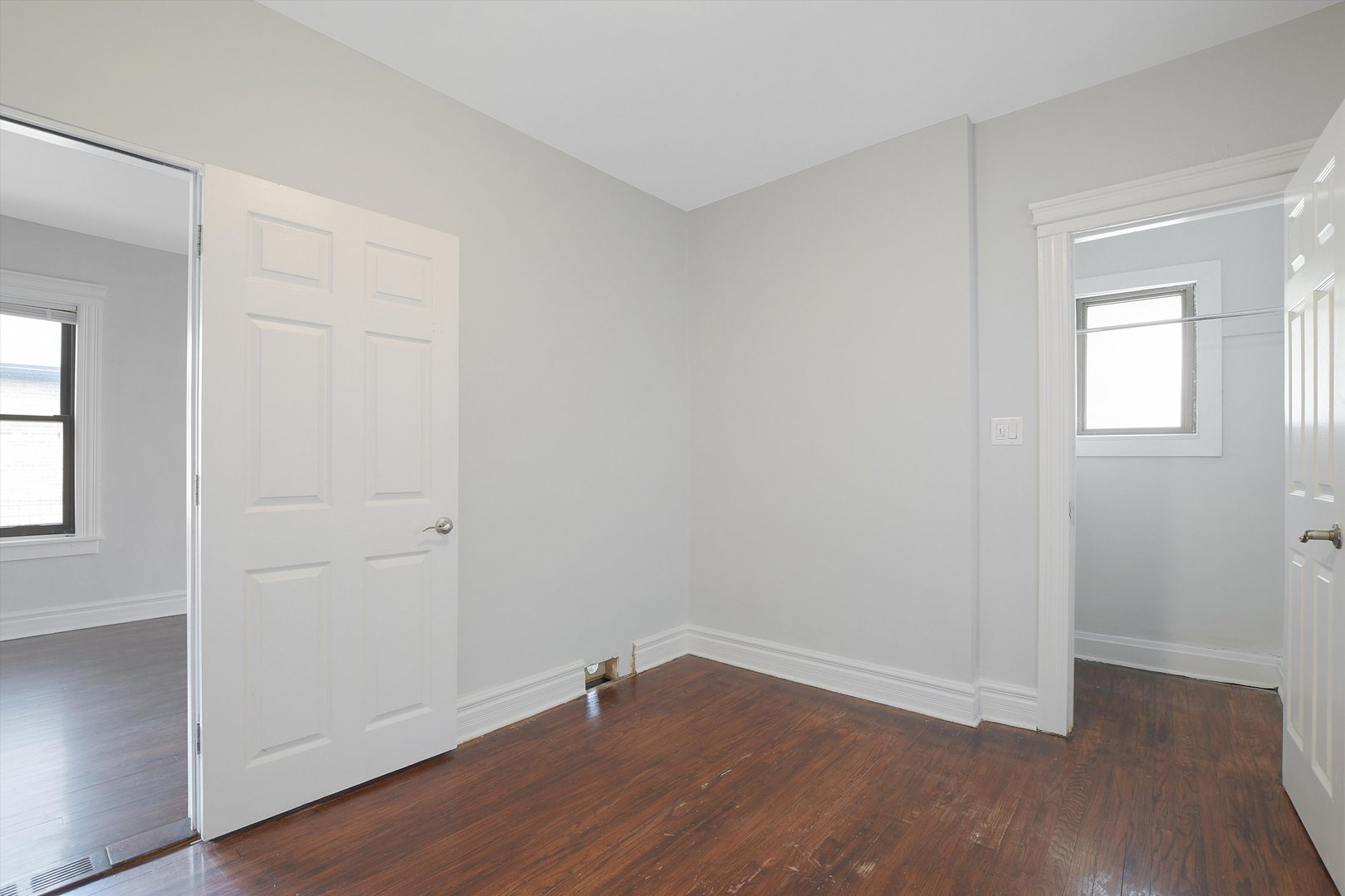 946 N Homan Avenue Property Photo 7