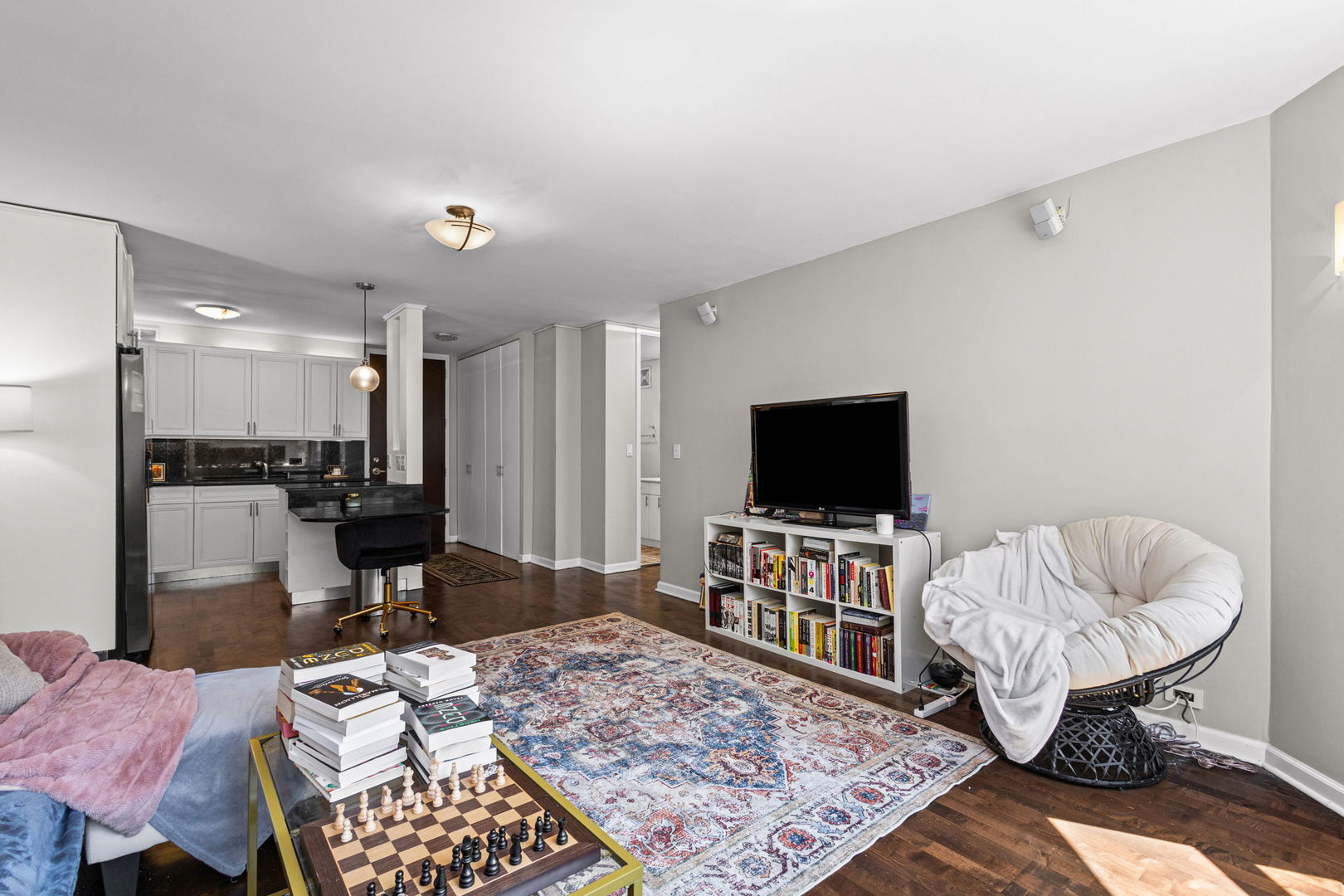 535 N Michigan Avenue 2306 Property Photo 10