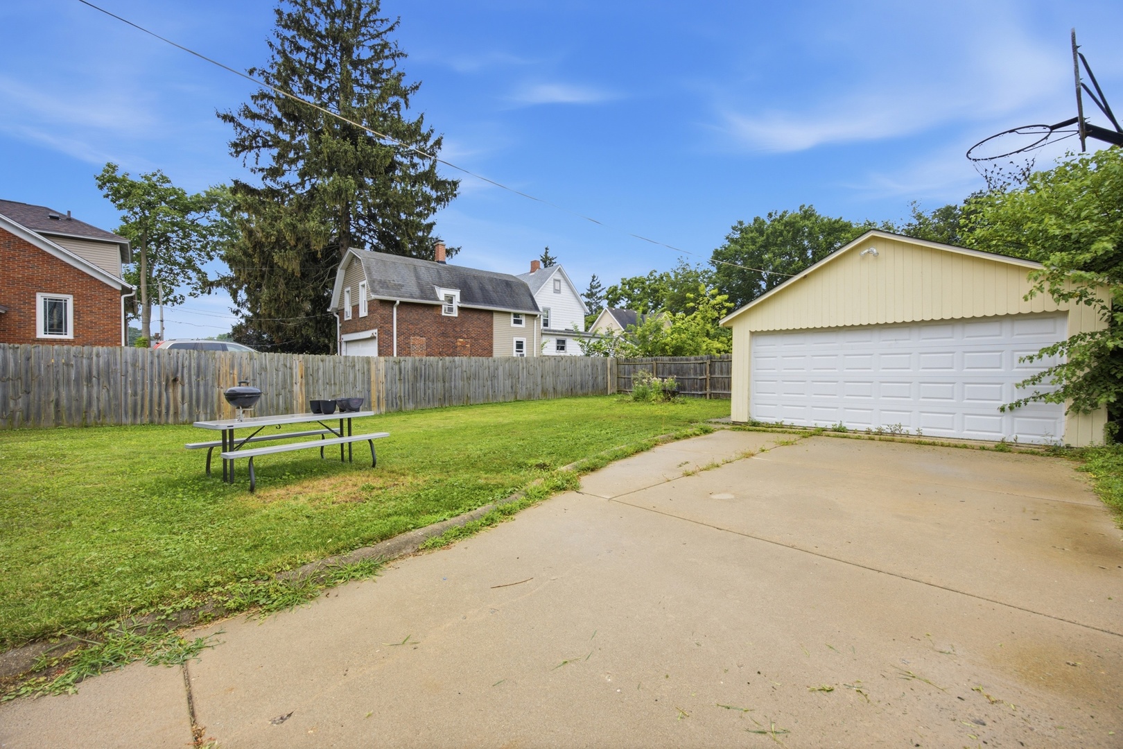 616 S Jefferson Street Property Photo 11